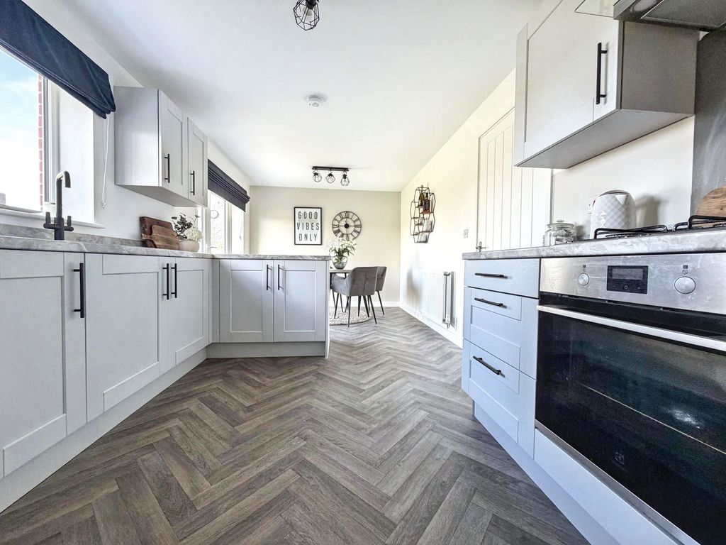 Additional image 10 of 4 bed detached house for saleYellowstone Court, Houghton Le Spring DH4