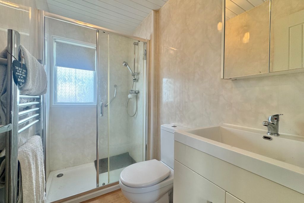 Property photo 3 of 10 Shower Room