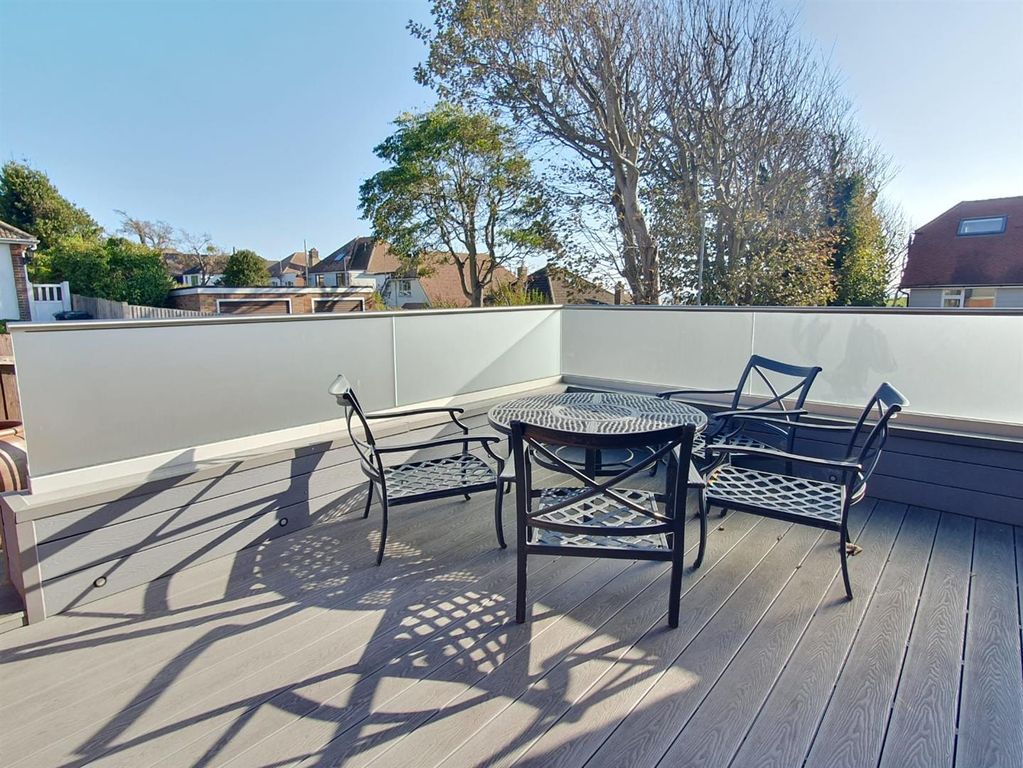 Property photo 3 of 22 Terrace 2.Jpeg