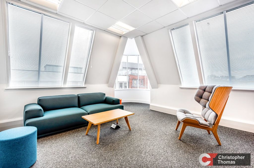 Property photo 3 of 11 c0183Ecb5Fae423Aa0Bce5E89c82720A.Jpg