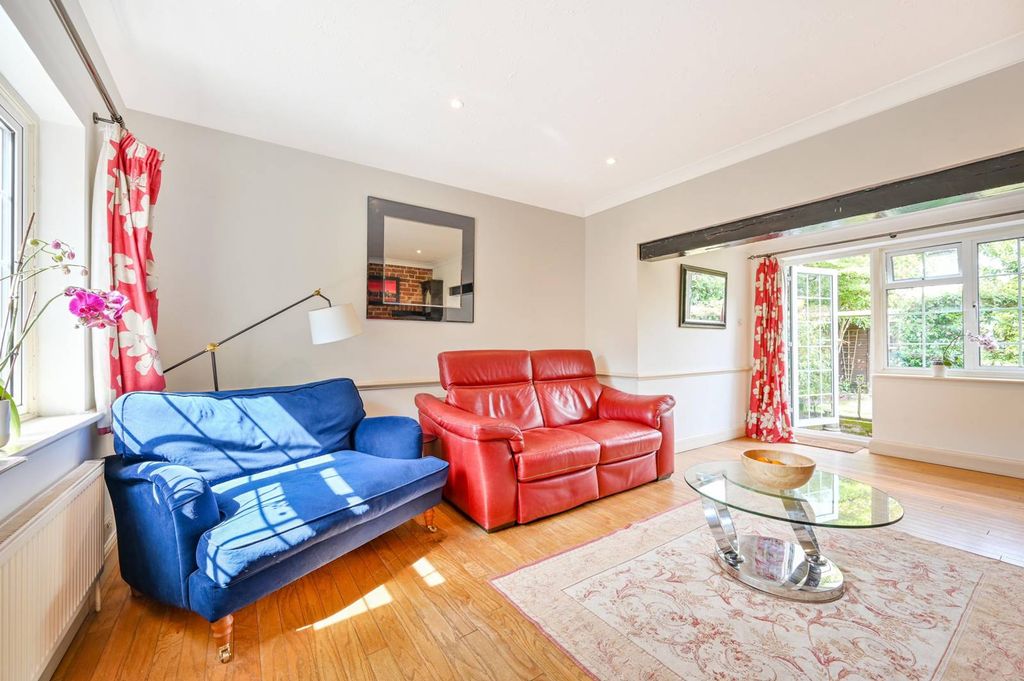 Property photo 1 of 29