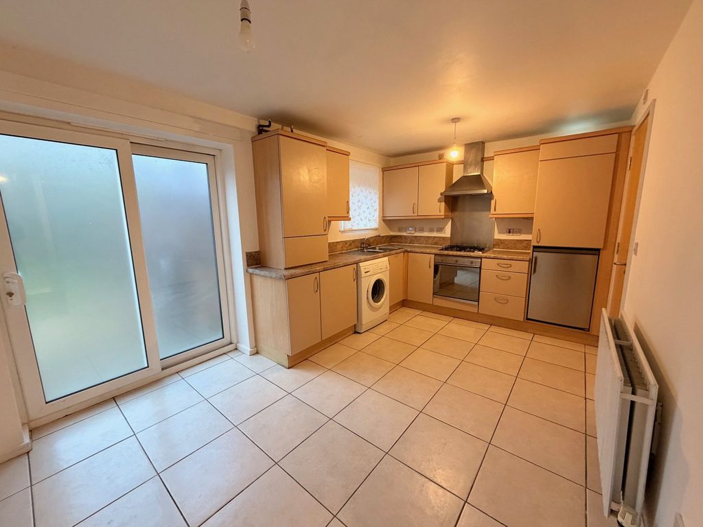 Property photo 3 of 10 Picture No. 09