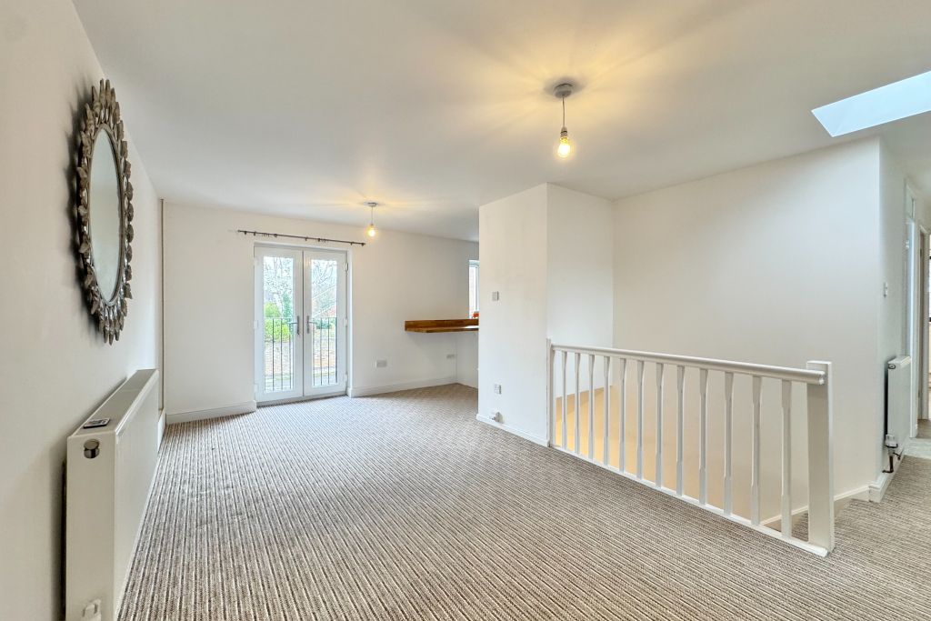 Property photo 2 of 10 Living Room