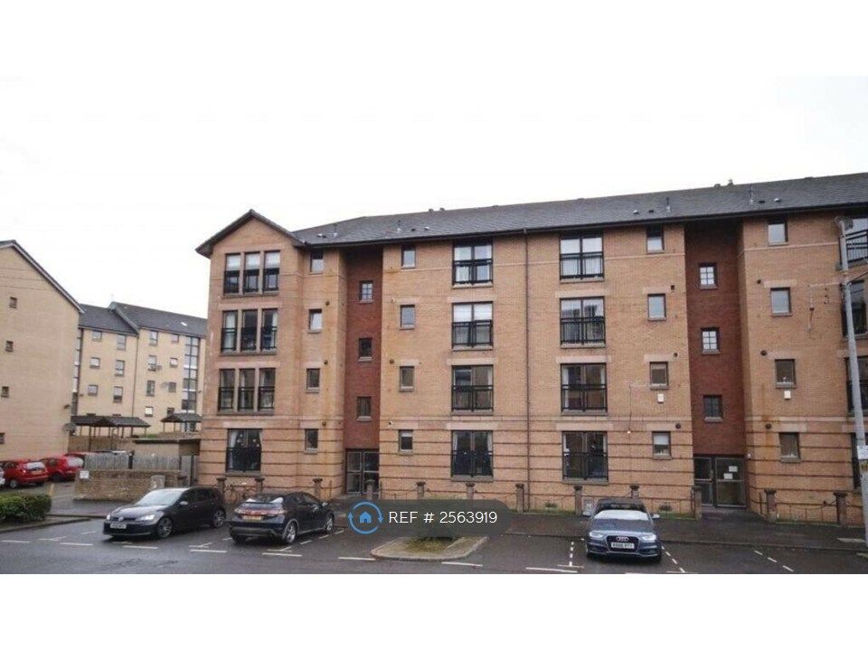 Property photo 1 of 11 Street View, Top Floor