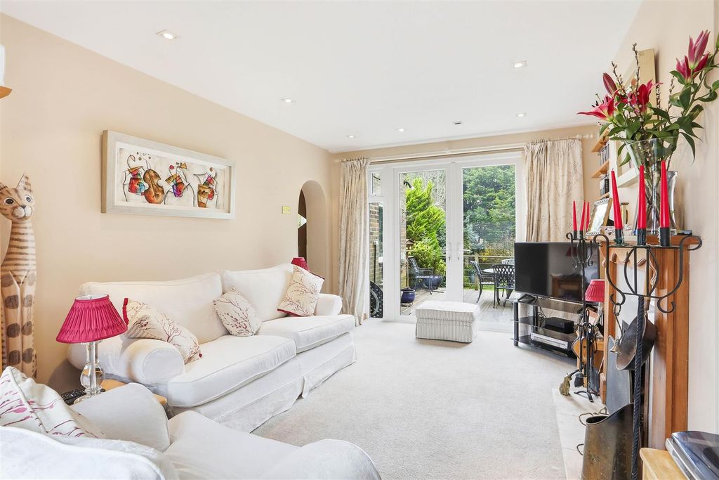 Property photo 2 of 24 1652924992 - 14.Jpg