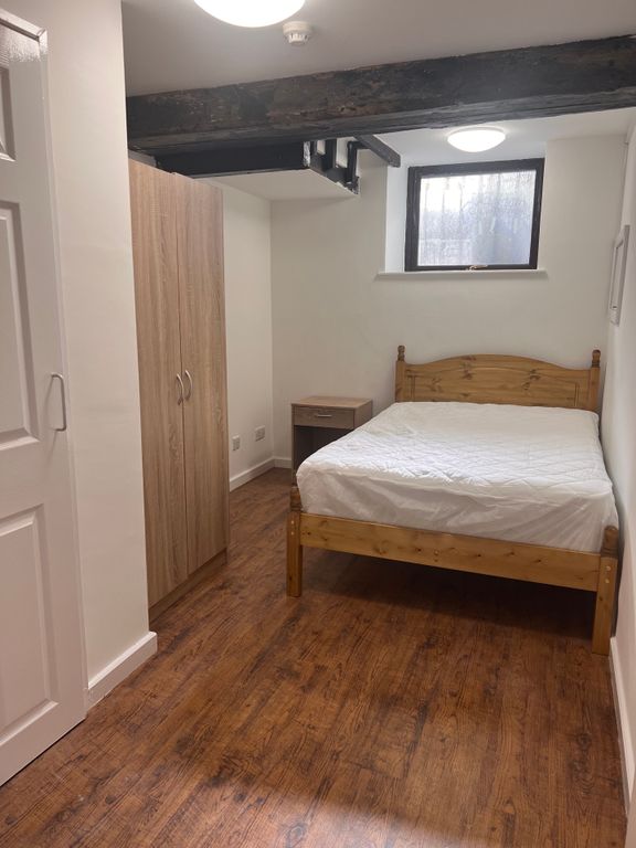 Property photo 3 of 4