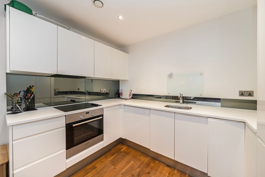 Property photo 2 of 9 Picture No. 06