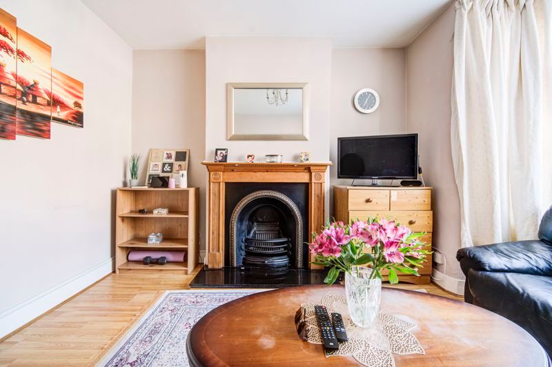 Property photo 3 of 10 Photo 9