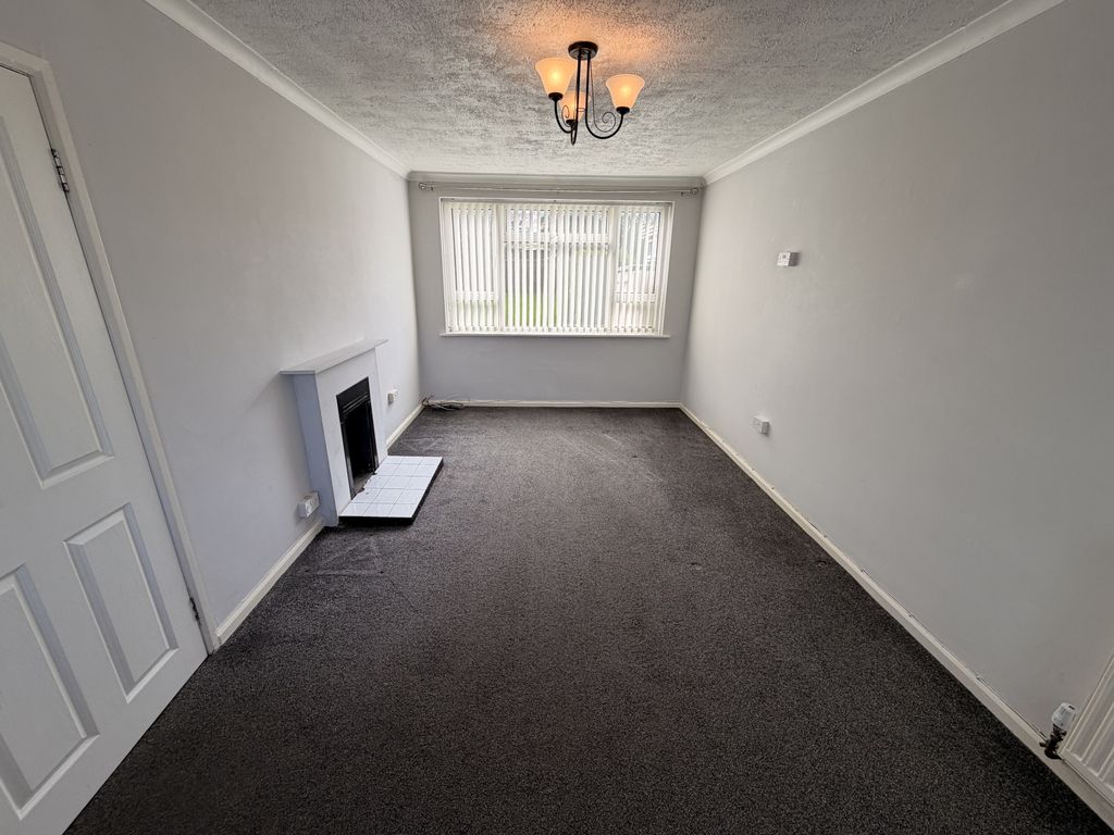 Property photo 3 of 16 Gallery