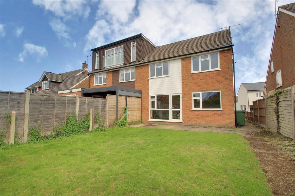 Property photo 3 of 16 Back.Jpg