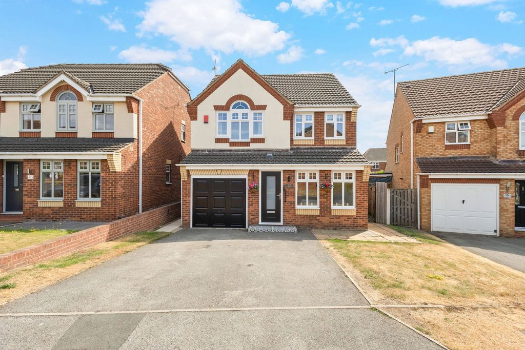 Property photo 1 of 33