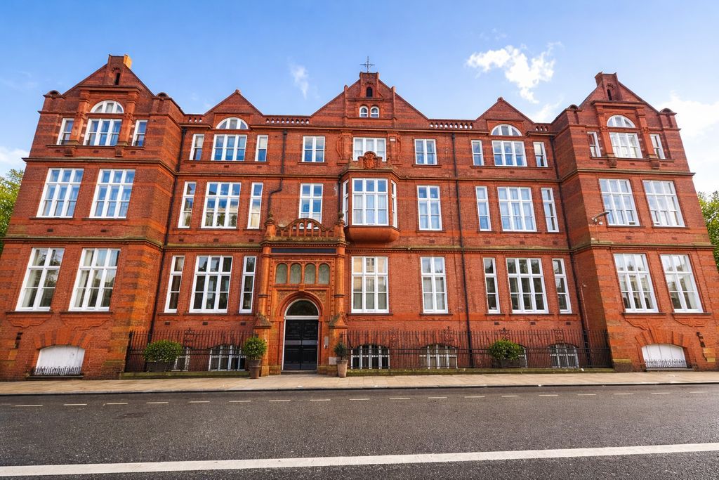 Property photo 1 of 10 Photo 1