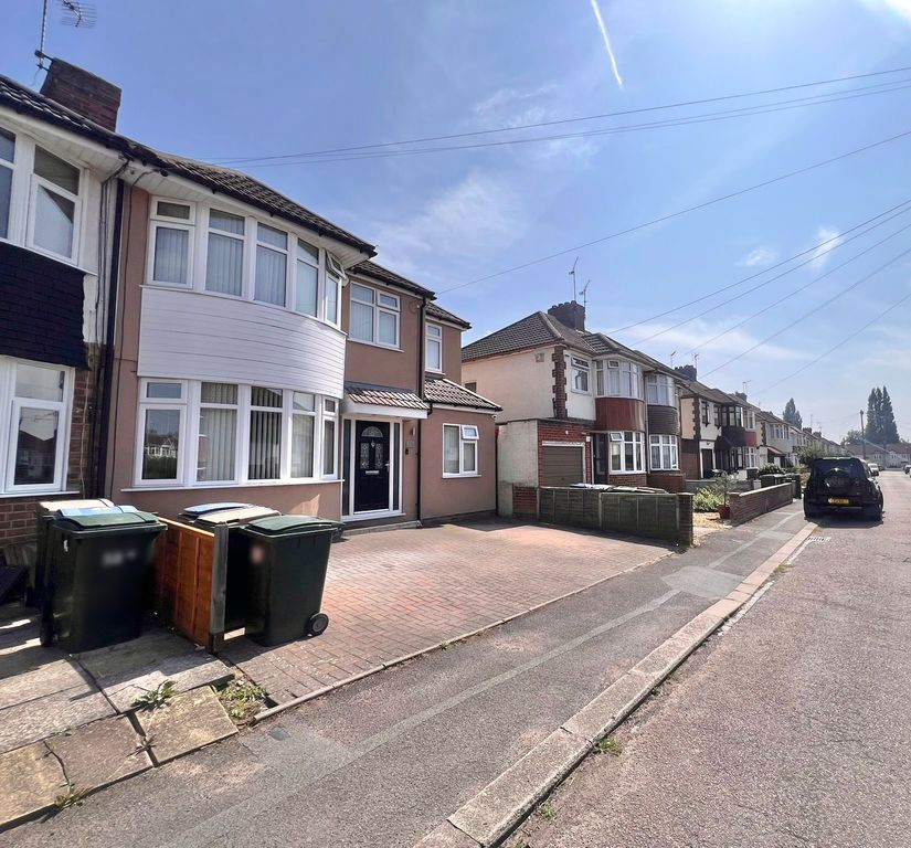 Property photo 1 of 10 7Bcf512A-8406-4831-9C06-93E4004Ef7E8