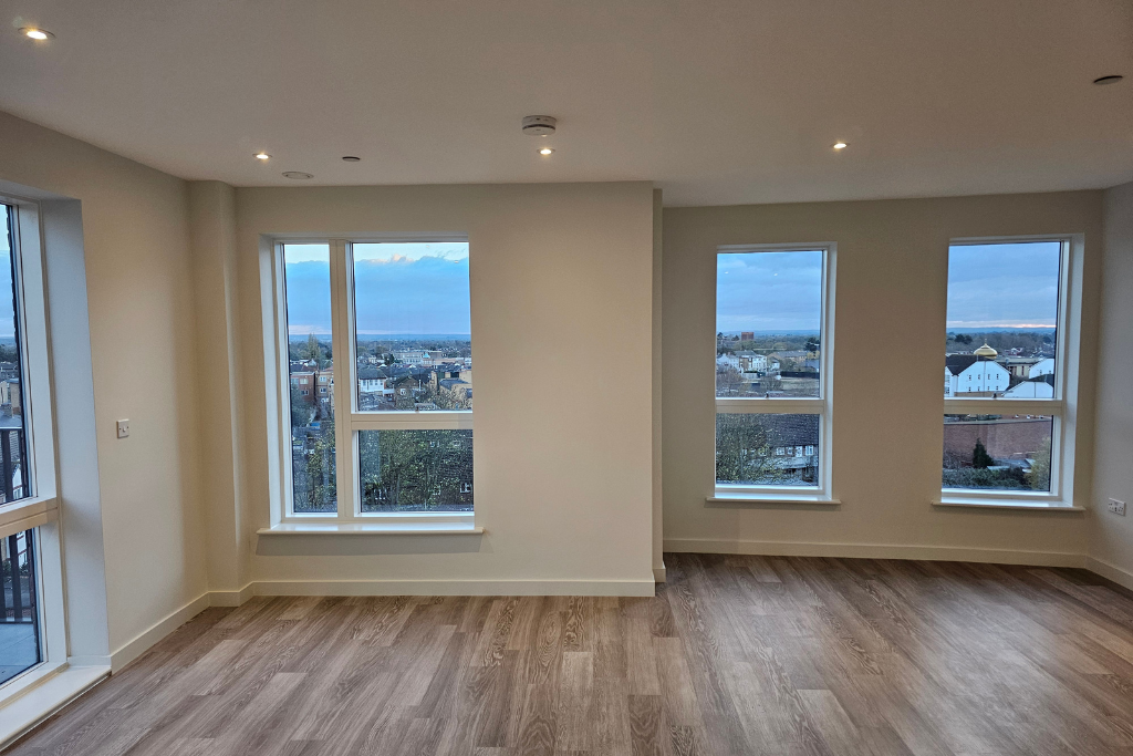 Property photo 3 of 17