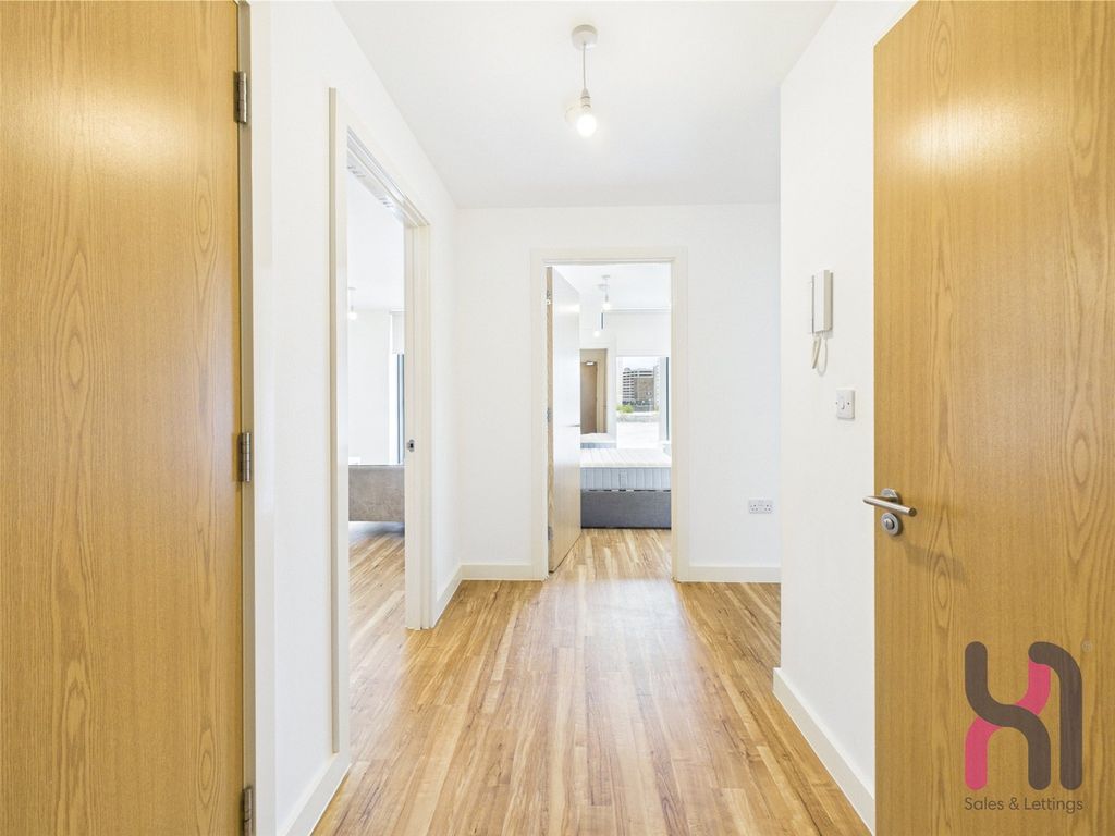 Property photo 2 of 14 Picture No. 04