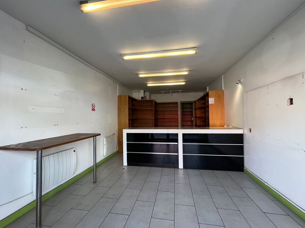 Property photo 2 of 9