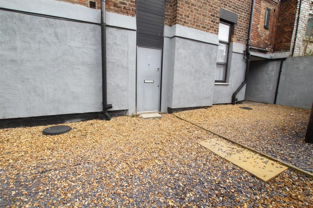 Property photo 2 of 10 Bea099782Be262A24d16Dfb07Dbfbb79