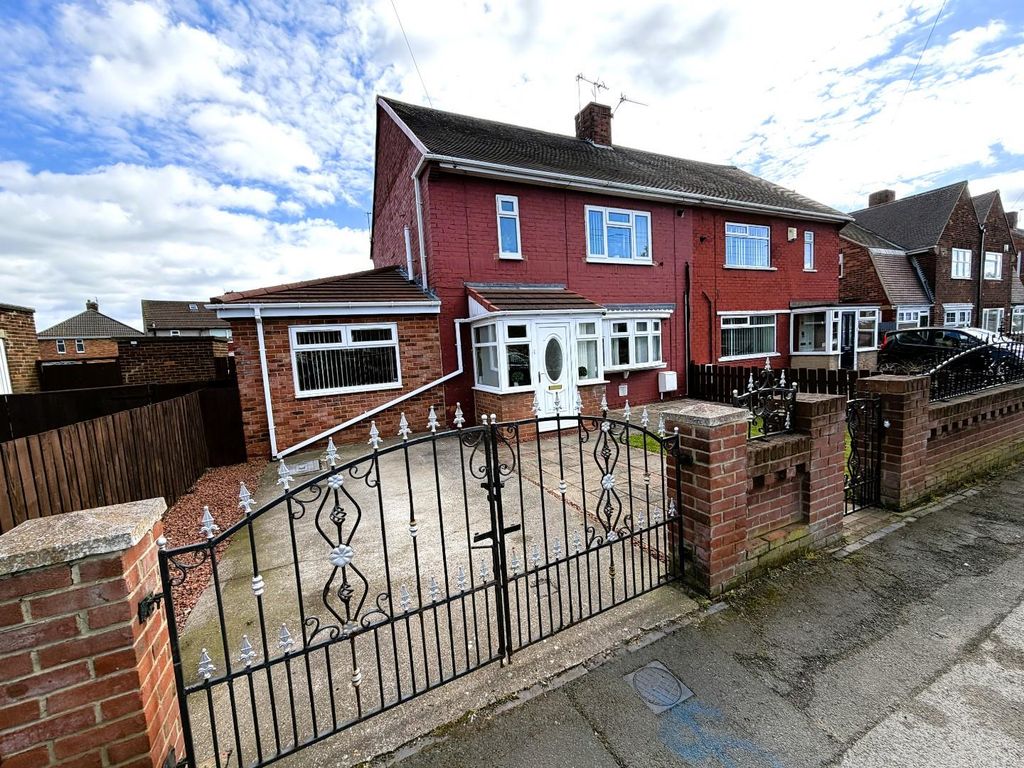 Property photo 1 of 28 Front