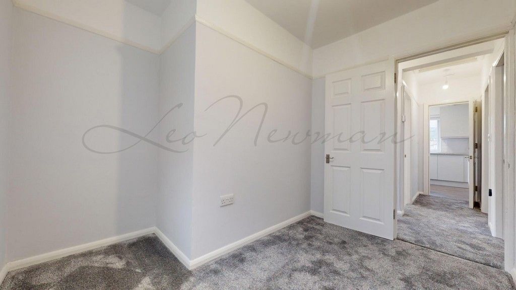 Property photo 3 of 10 Jpg