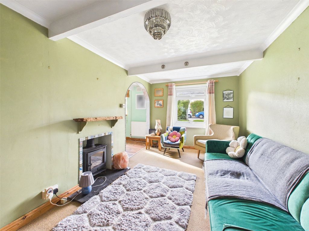 Property photo 2 of 18 Picture No. 05