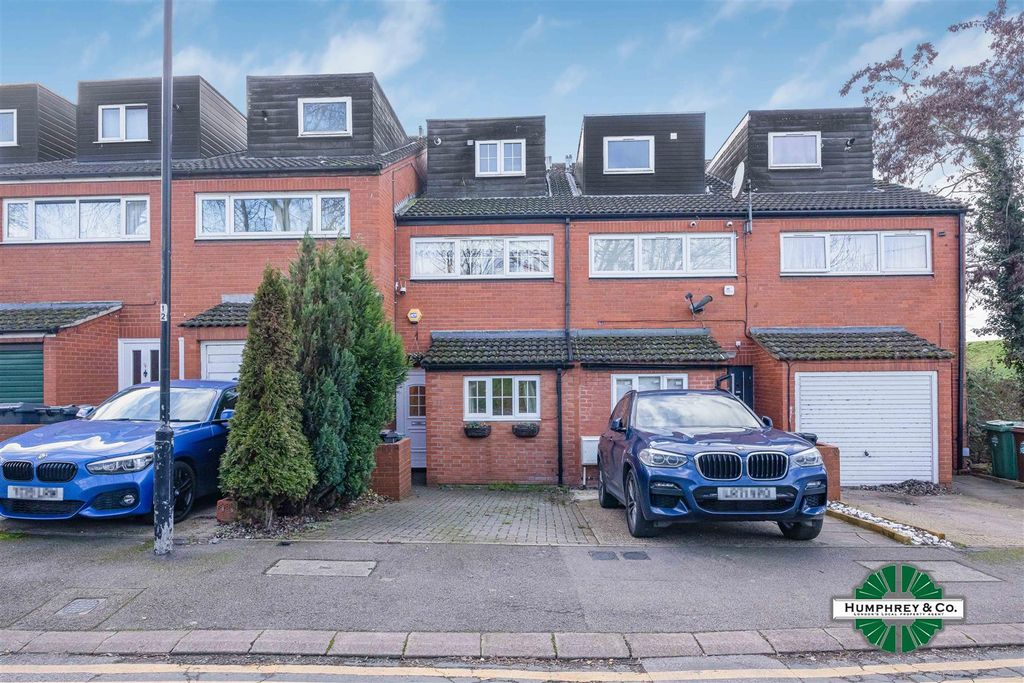 Property photo 1 of 21 61    Durban Road -023.Jpg