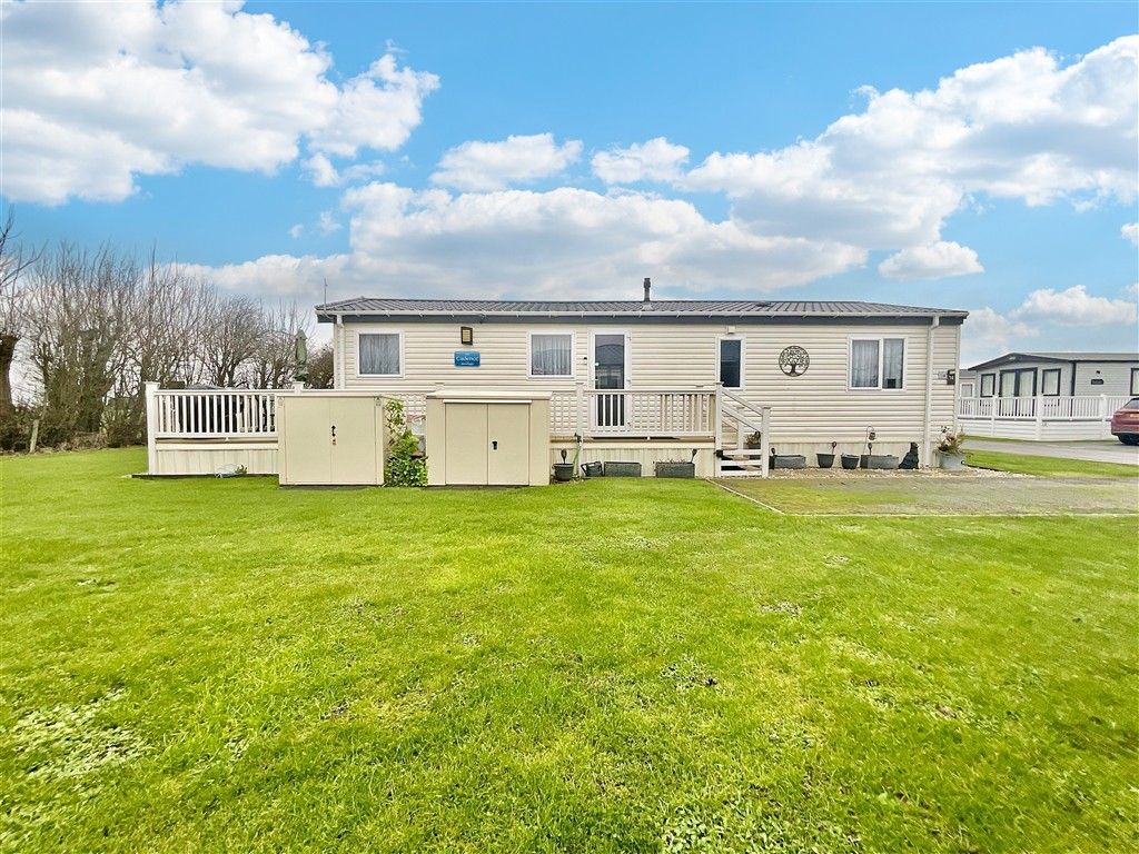 Property photo 1 of 13 Front