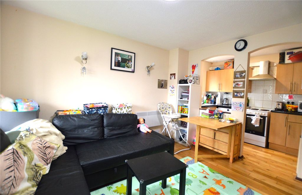 Property photo 2 of 7 Picture No. 06