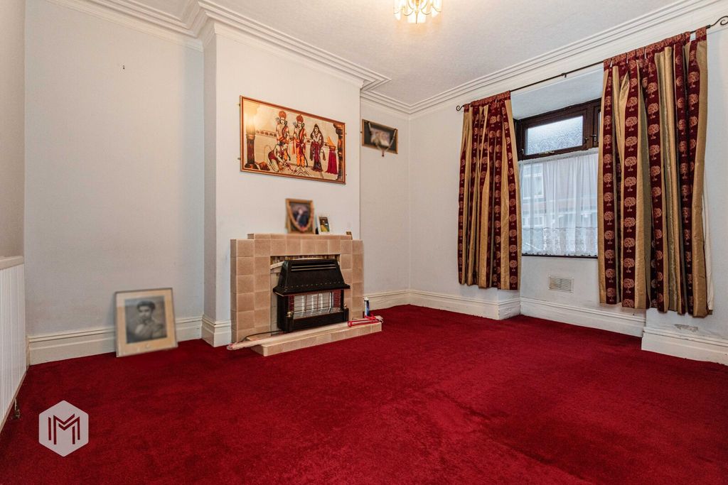Property photo 2 of 23 Picture No. 06