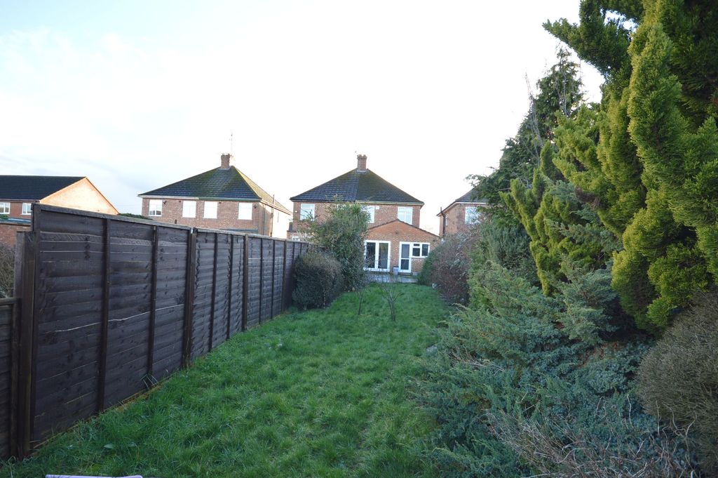 Property photo 3 of 3