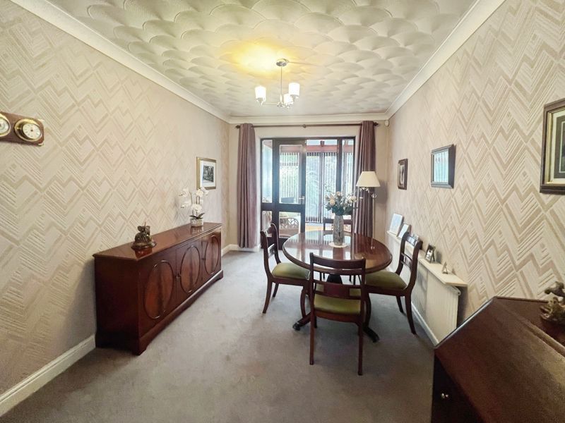 Property photo 3 of 19 Dining Room