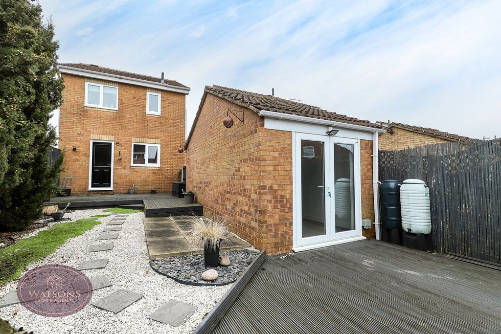 Property photo 1 of 24