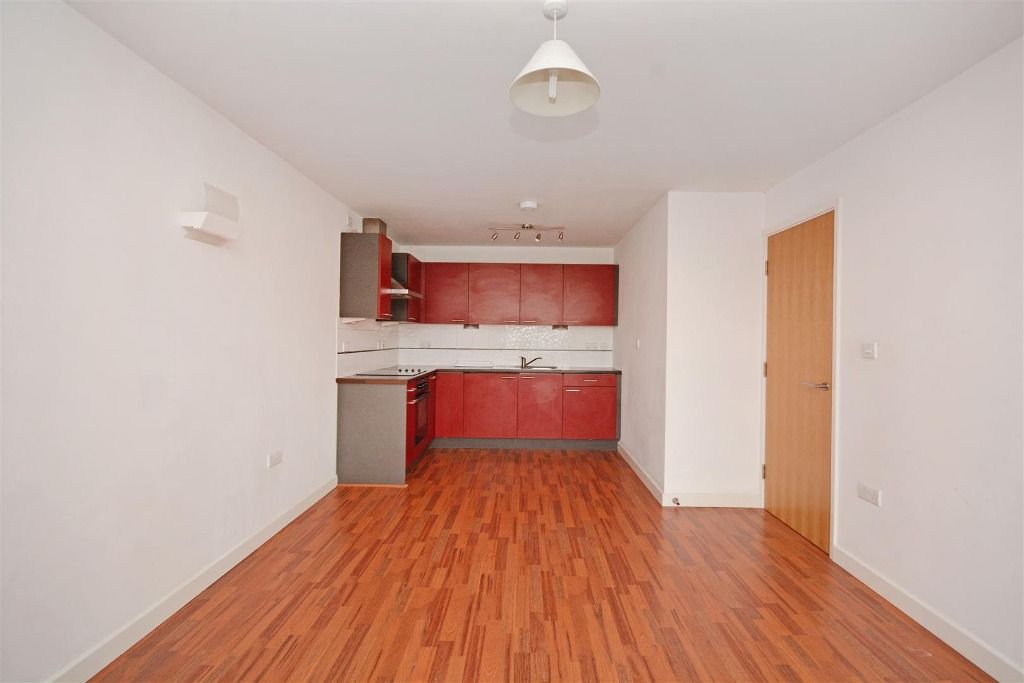 Property photo 3 of 9