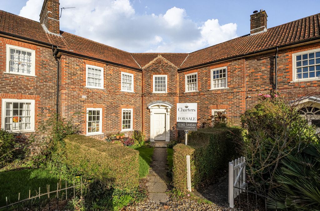 Property photo 1 of 8 1405814-17-699350...