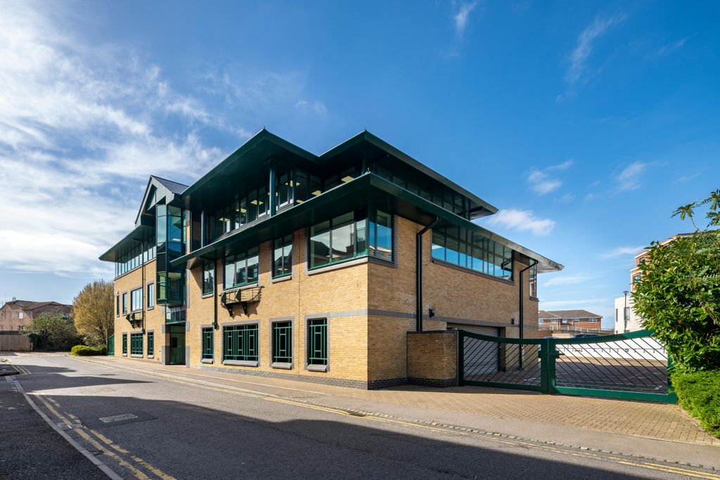 Property photo 2 of 5 Chert_003.Jpg