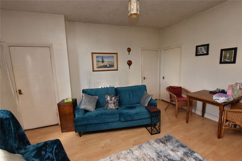 Property photo 3 of 11 Picture No. 03