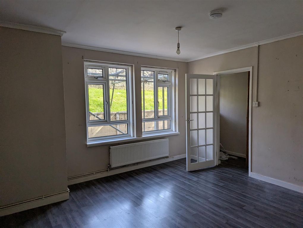 Property photo 1 of 4 0Uipls5Rce6J0Yankmzn4W.Jpg