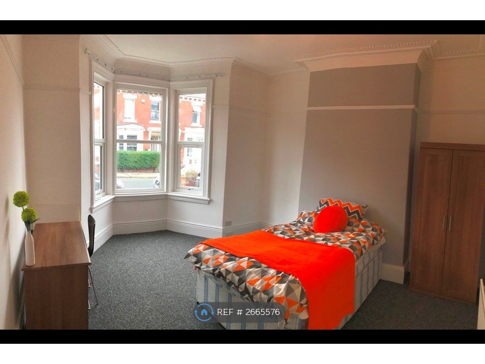 Property photo 3 of 9