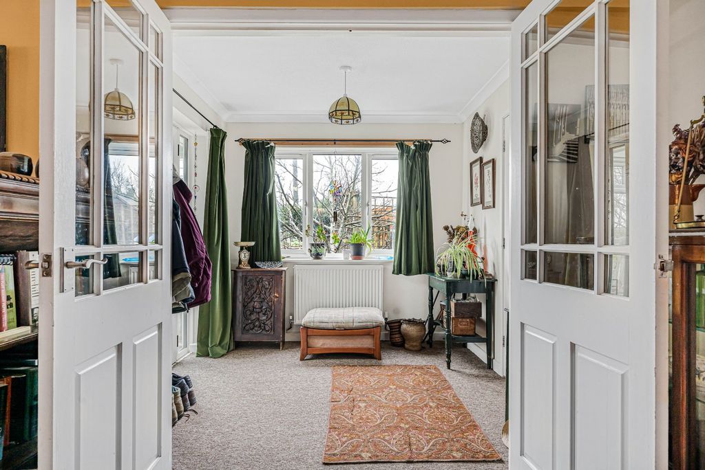 Property photo 1 of 27 Picture No. 05