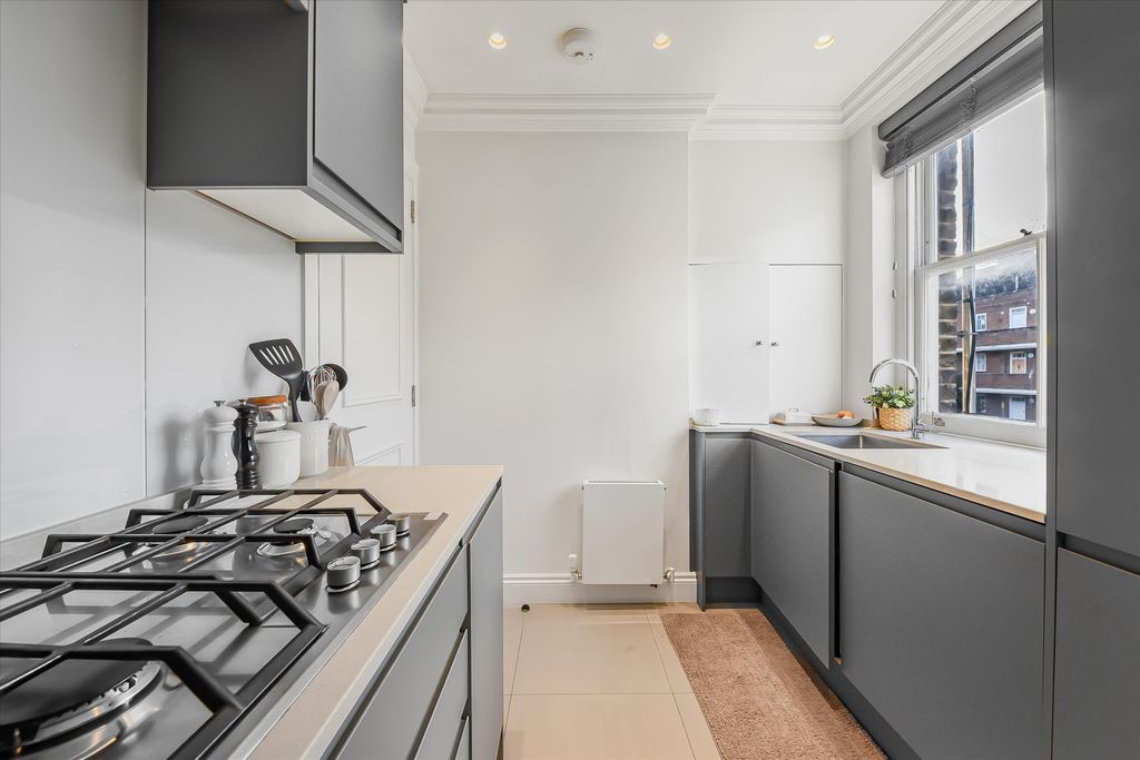 Property photo 3 of 15 Image