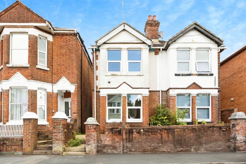 Property photo 1 of 20
