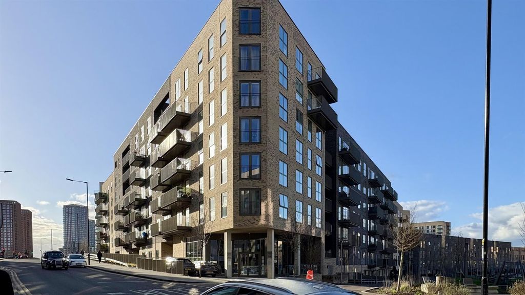 Property photo 2 of 2 Ext 1.Jpg