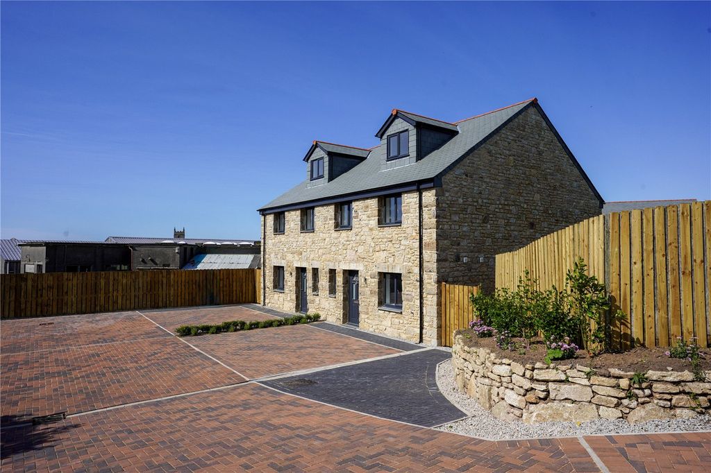 Property photo 1 of 22 Picture No. 01