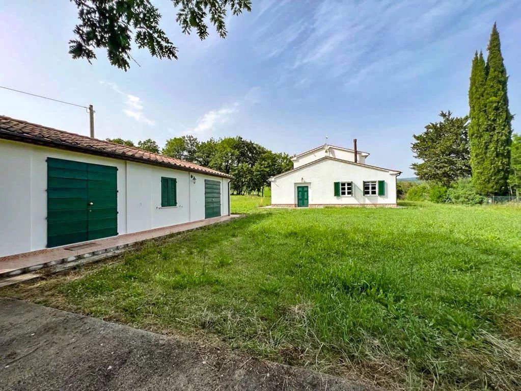 Property photo 2 of 51
