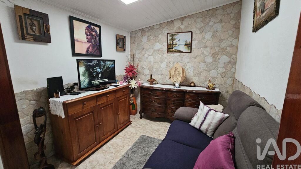 Property photo 2 of 29