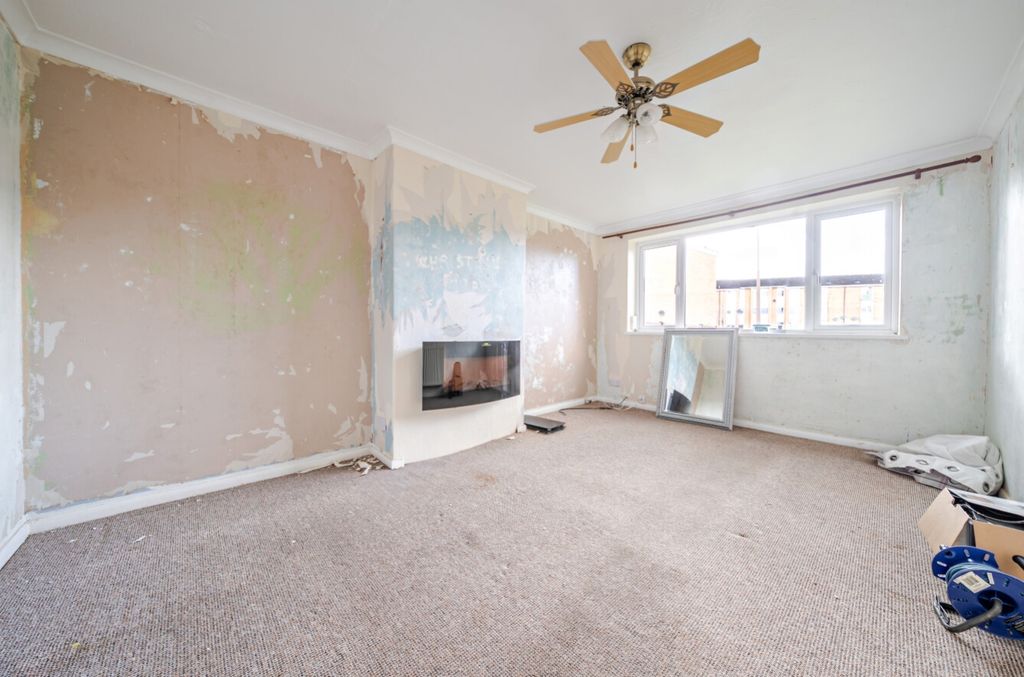 Property photo 2 of 10 1478131-6-6A2981E5Ebe29