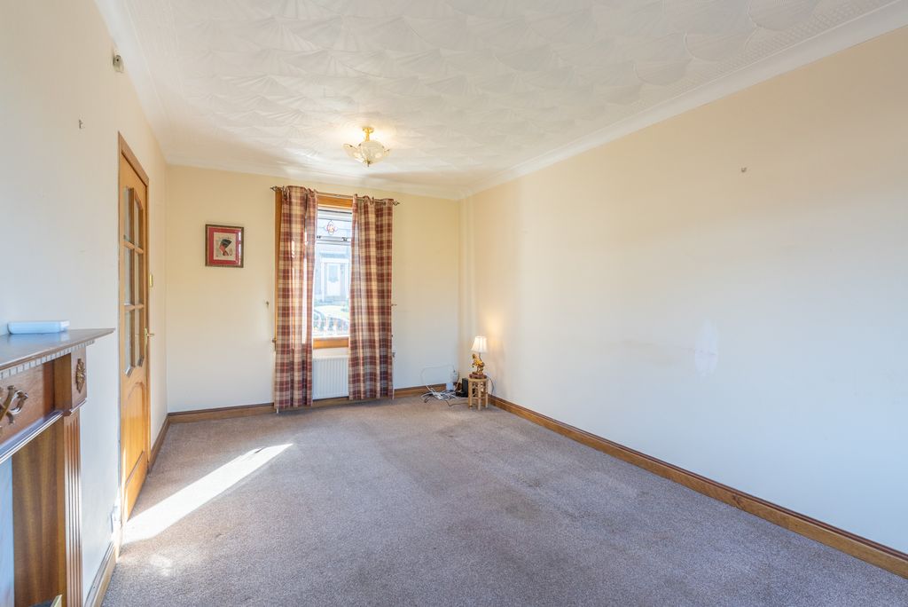 Property photo 3 of 29 Gallery