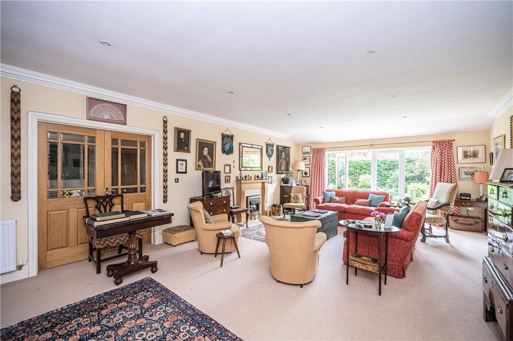 Property photo 2 of 15 Drawing Room