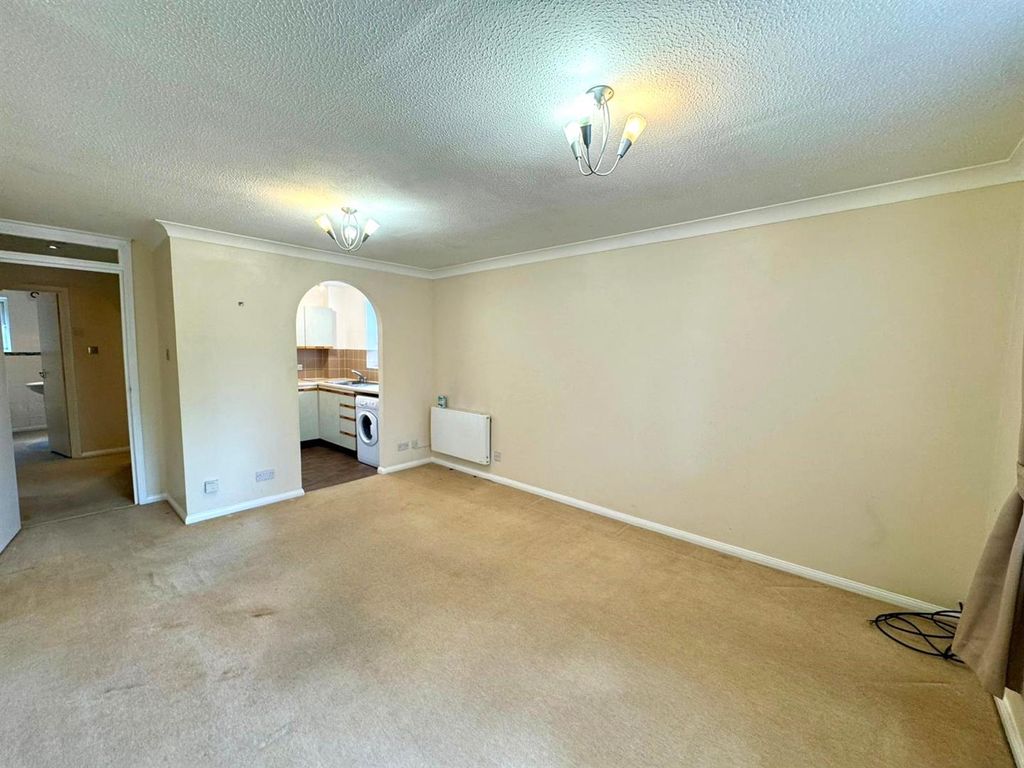 Property photo 2 of 15 Living Room
