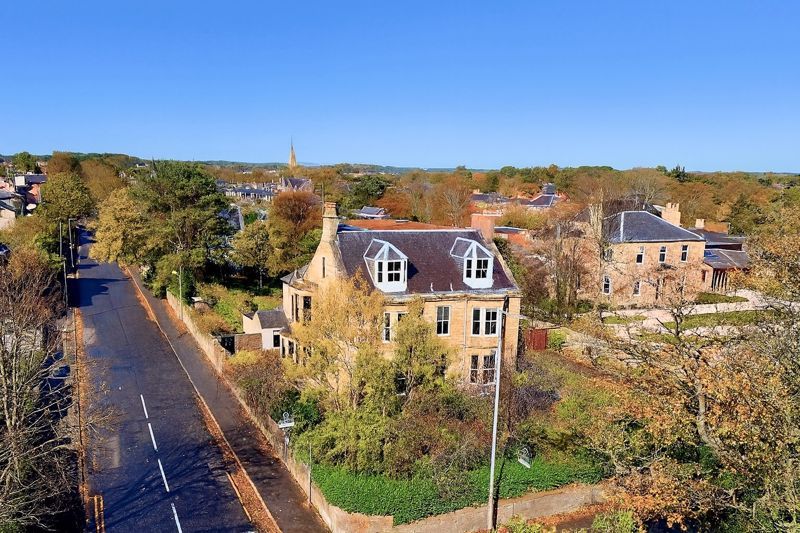 Property photo 1 of 33 Photo 35