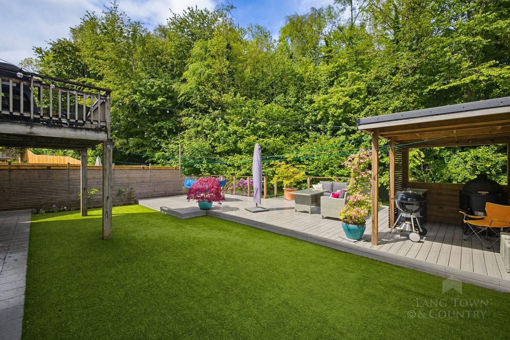 Property photo 2 of 38